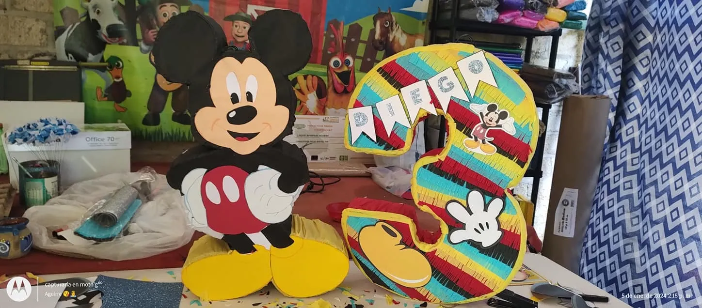 Piñatas Creativas Eili